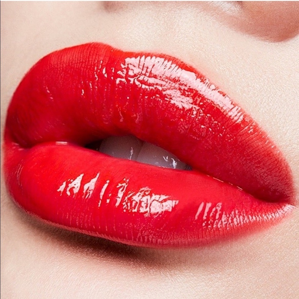 M.A.C COSMETICS Shot of Colour Lip Oil Lipstick In Flash Me 890!